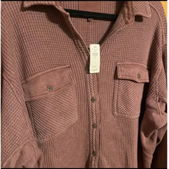 aerie Tops - 🆕️NWT Aerie LumberJane Waffle Shirt in 'Dark Maple', Size Medium